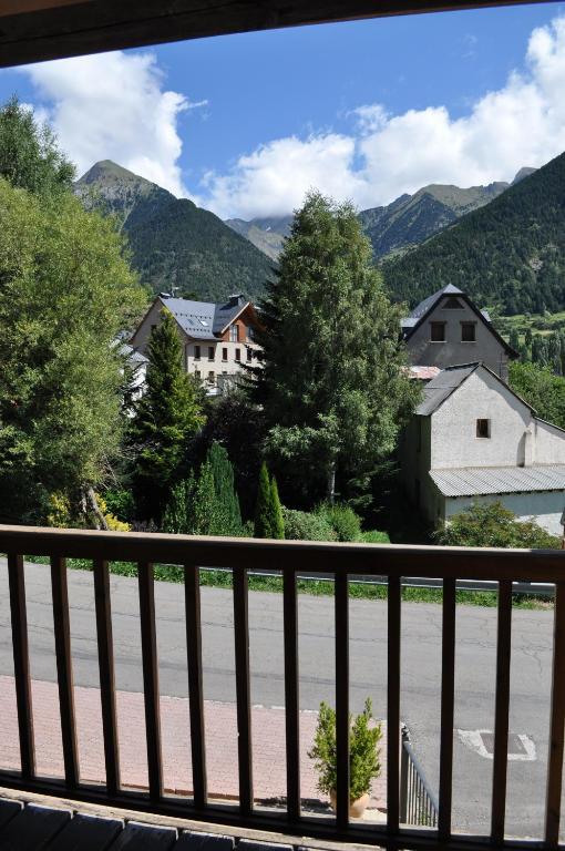 Hotel Bocale Sallent de Gállego Екстериор снимка